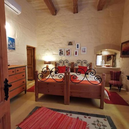 Peaceful Farmhouse Stay With Cozy Yard Арб Екстер'єр фото